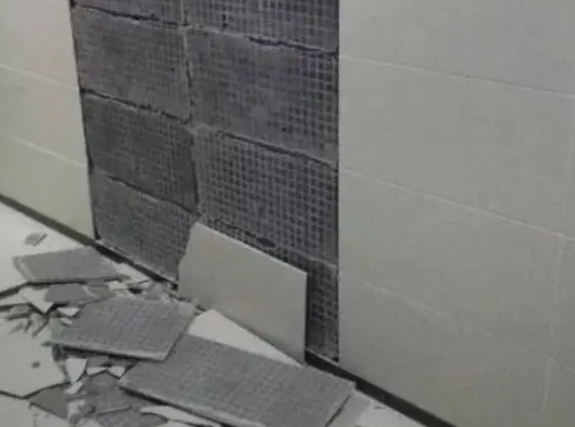 仲巴瓷砖空鼓维修公司分享下仲巴墙砖松动维修的知识